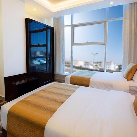 Golden Dream Hotel 카미스무샤야트 외부 사진
