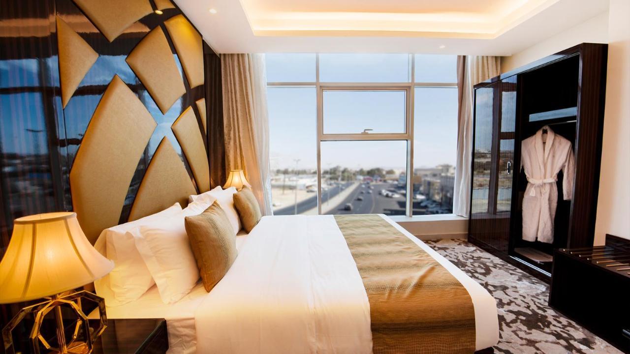 Golden Dream Hotel 카미스무샤야트 외부 사진